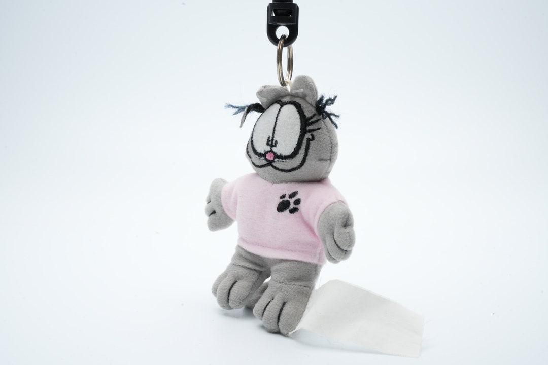 Buy Garfield Plush Keychain Online – Unique and Cuddly Gift
