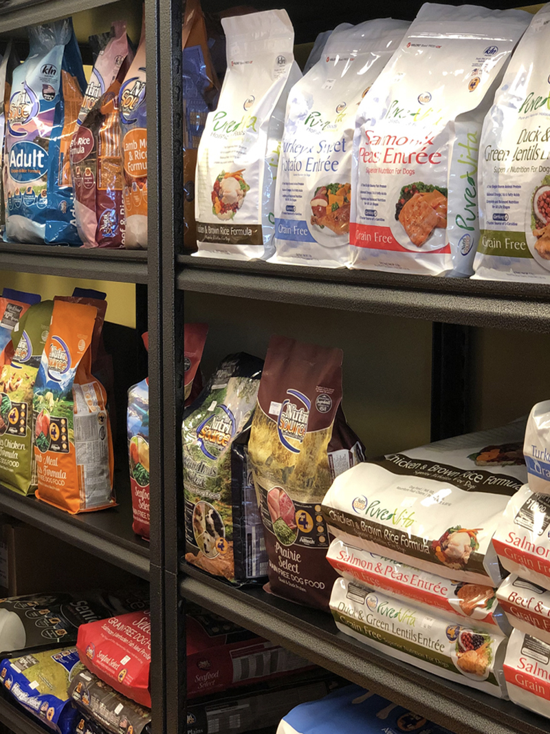 Pet Supplies in Cantley, CA – Your One-Stop Shop for Food, Toys & Essentials